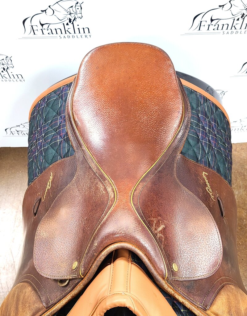 Pessoa Jumping Saddle 17" Seat Consignment #926