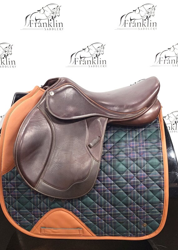 Collegiate All Purpose Saddle 16.5" Seat Consignment #925