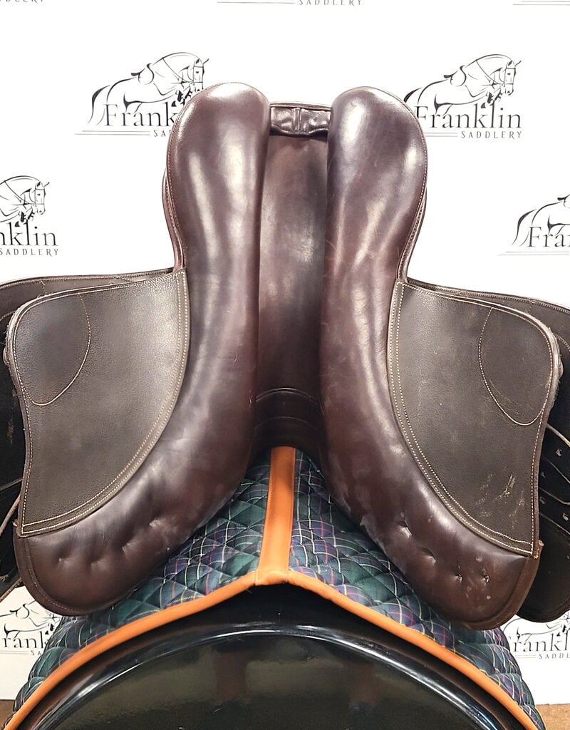 Collegiate All Purpose Saddle 16.5" Seat Consignment #925