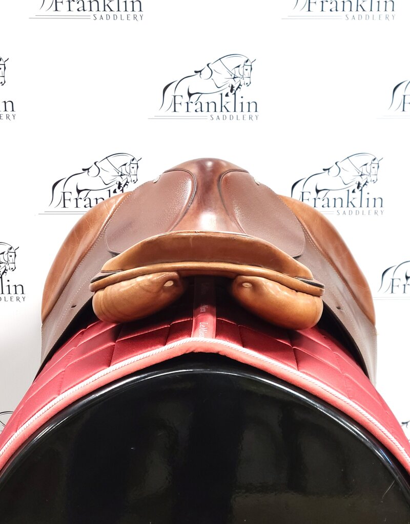 Collegiate Parfaire All Purpose Saddle 16.5" Seat Consignment #929