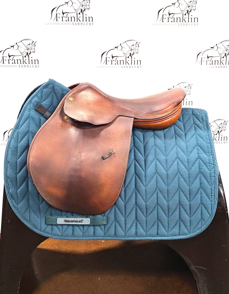 Pessoa Jumping Saddle 16.5" Seat Consignment #934