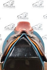Crosby Close Contact Saddle 17" Seat Consignment #936