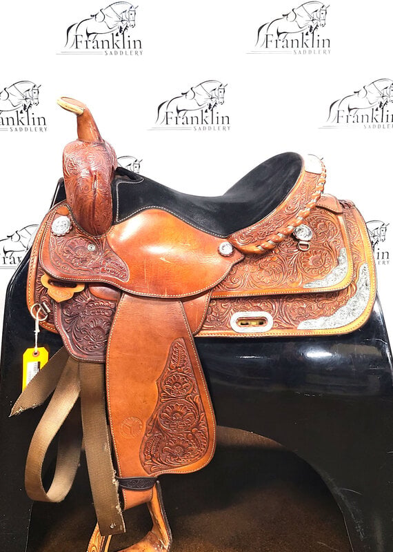 Circle Y Western Show Saddle 15" Seat Consignment #935