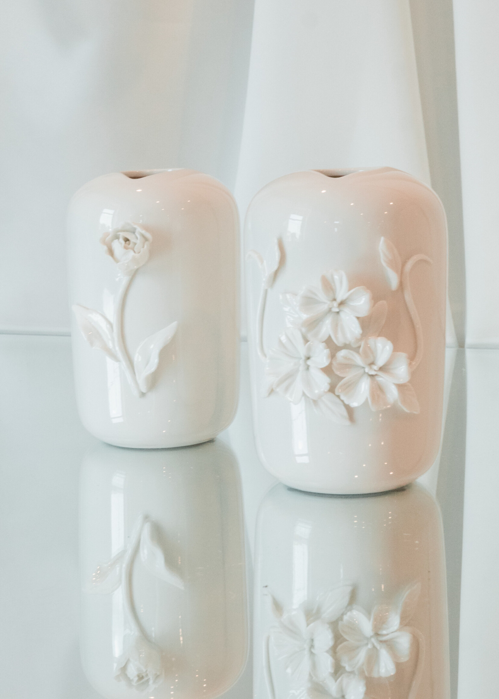 Raised Flower Vase Asstd
