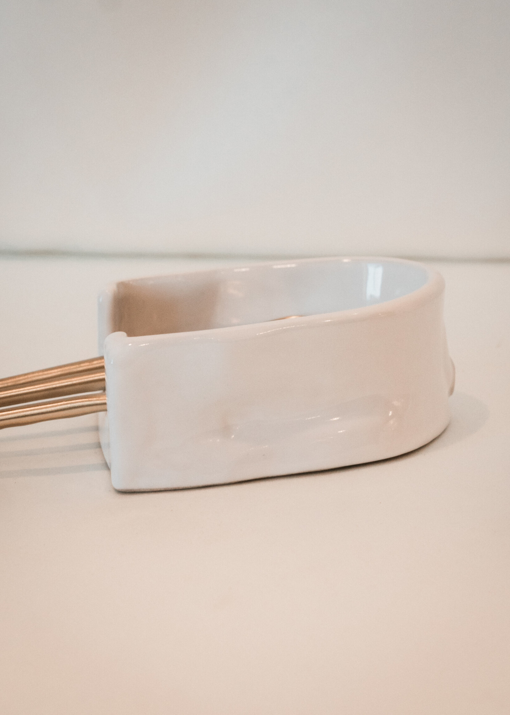 Table Spoon Rest No. 944