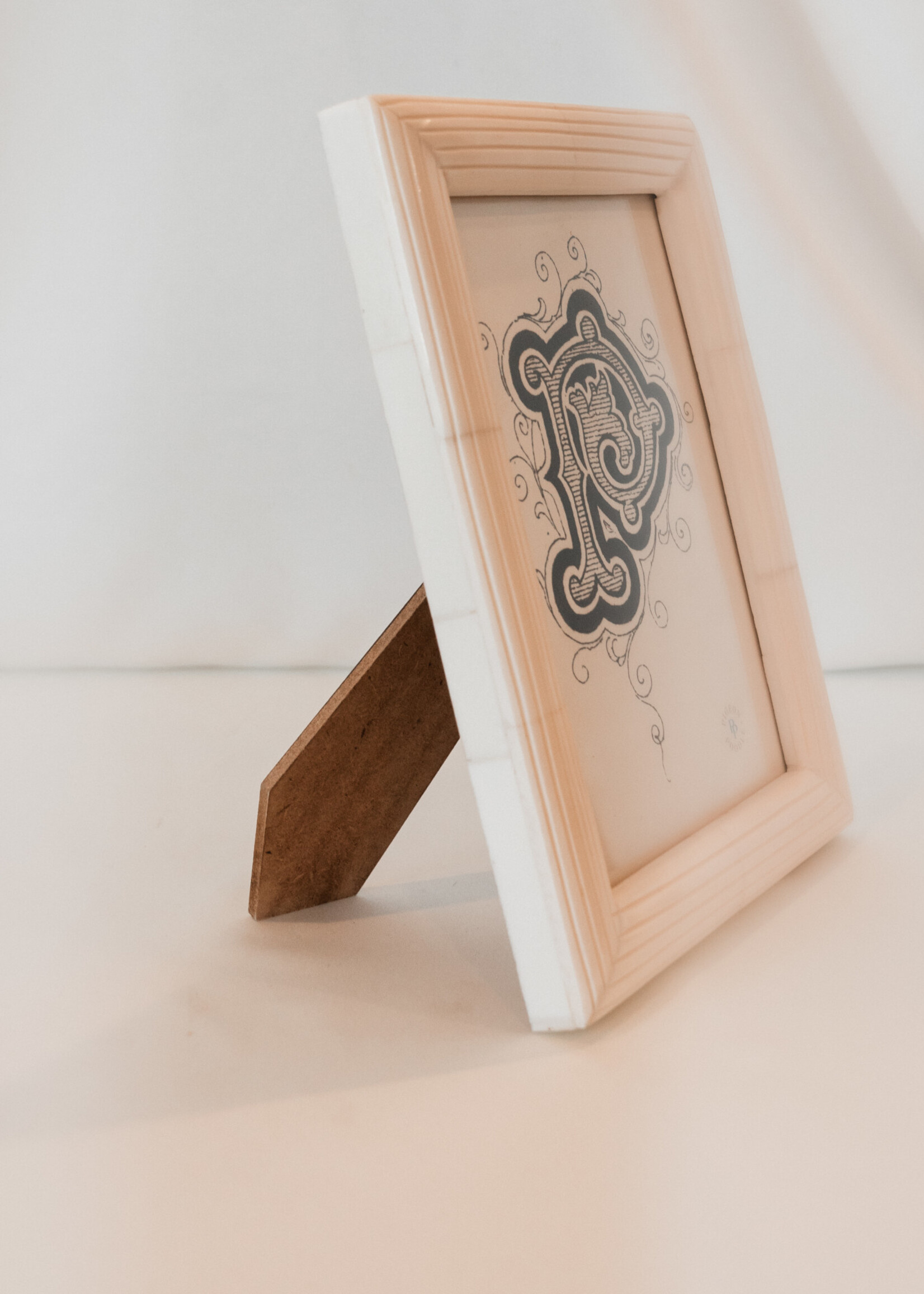 Bone Frame 5x7