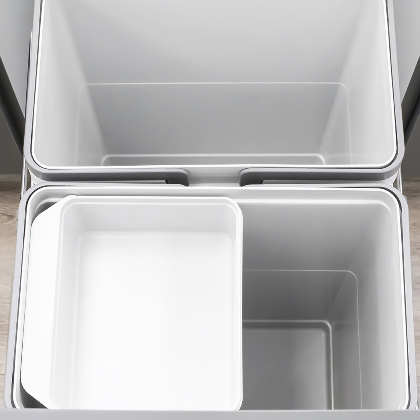 Vibo Euro-Wire Waste Pull Out