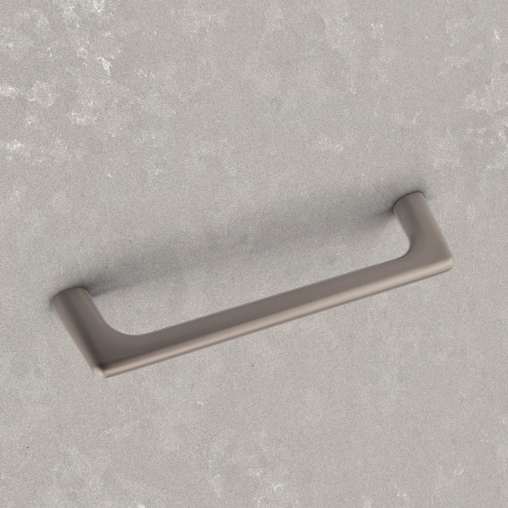 Marathon Hardware Brera Pull