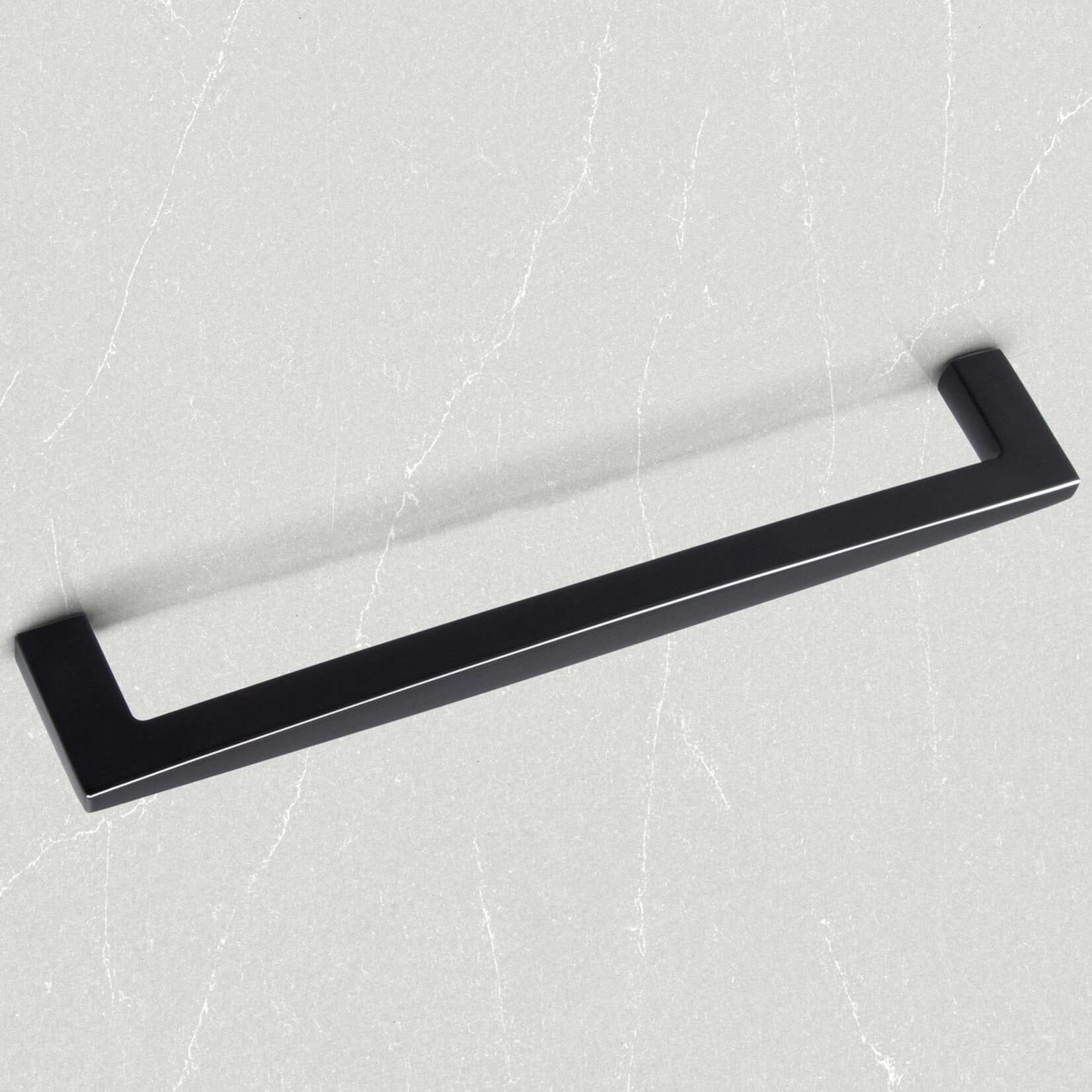 Marathon Hardware Tack Pull