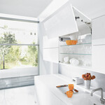 Blum Blum AVENTOS HF Bi-fold Lift Kit (9000-17250 x 27 5/8 to 29 7/8 in)