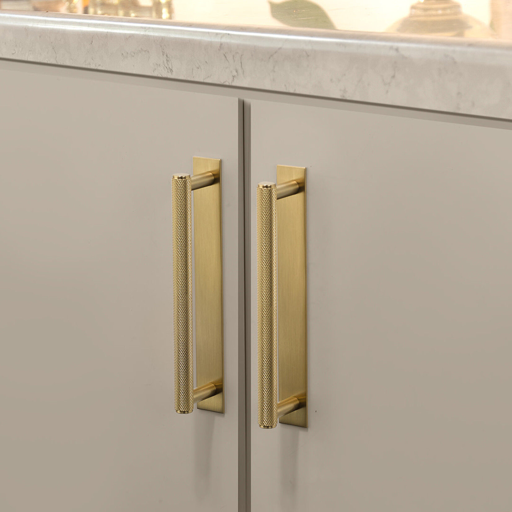 Schaub Pub House Knurled Knob