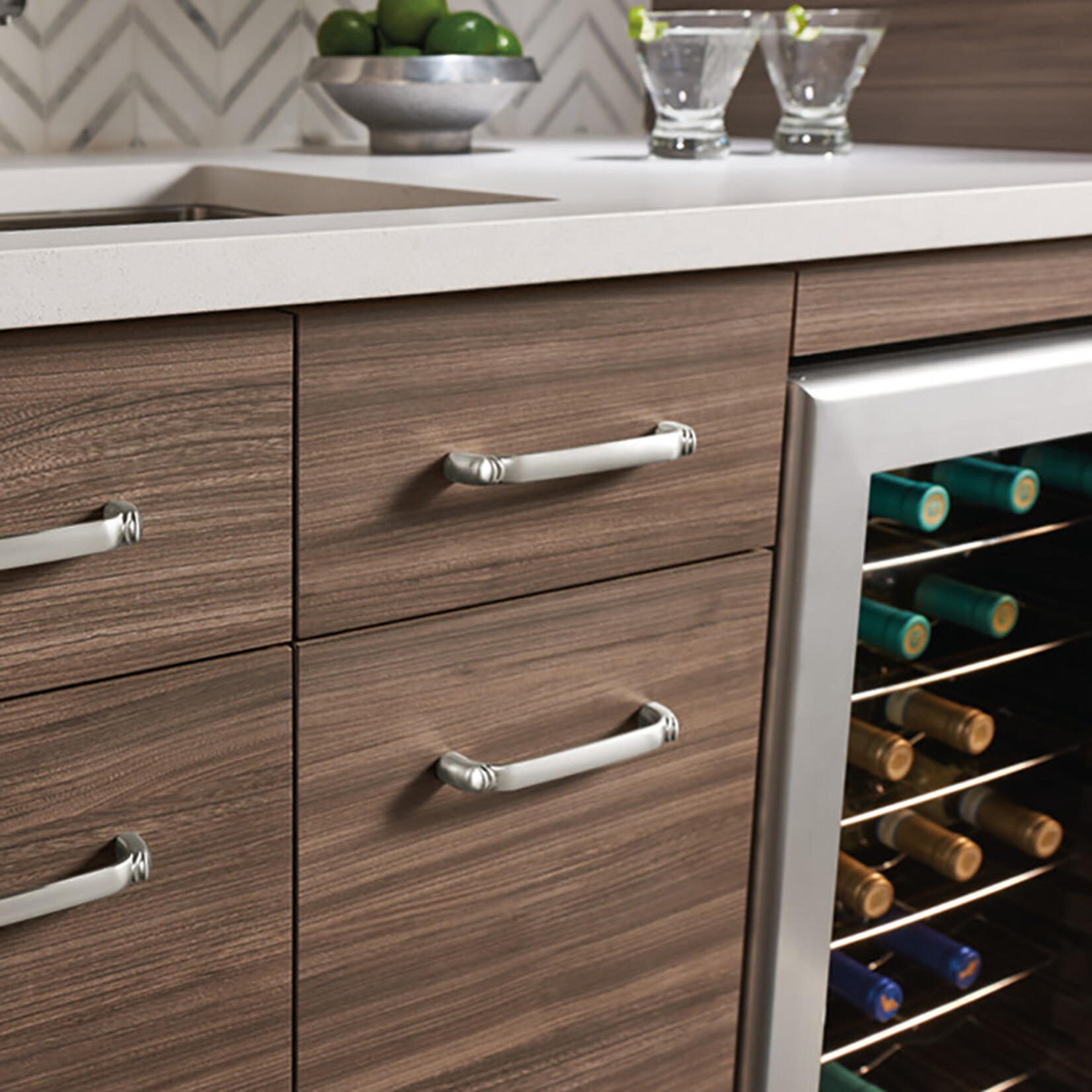 Top Knobs Pomander Appliance Pull