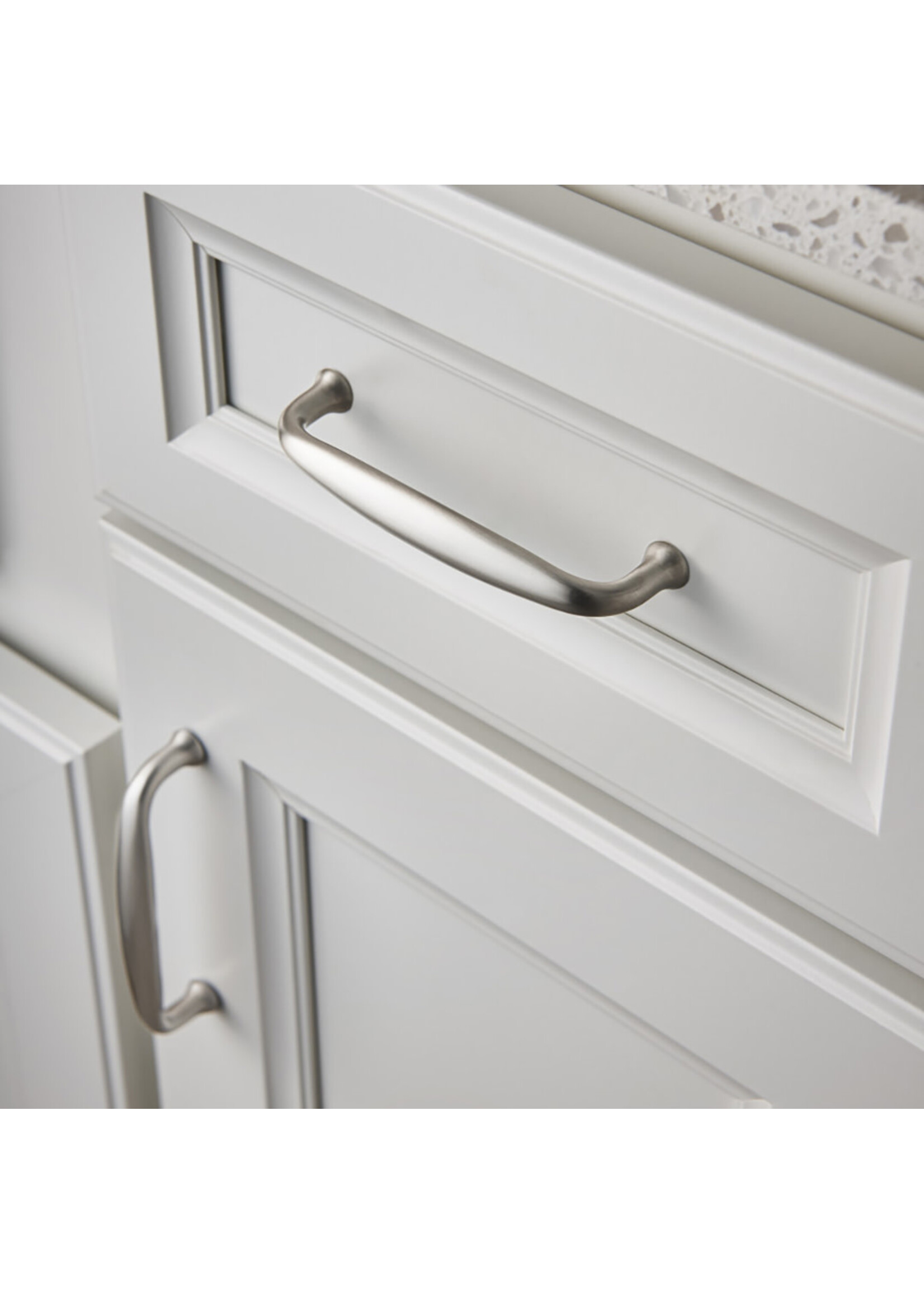 Top Knobs Charlotte Pull