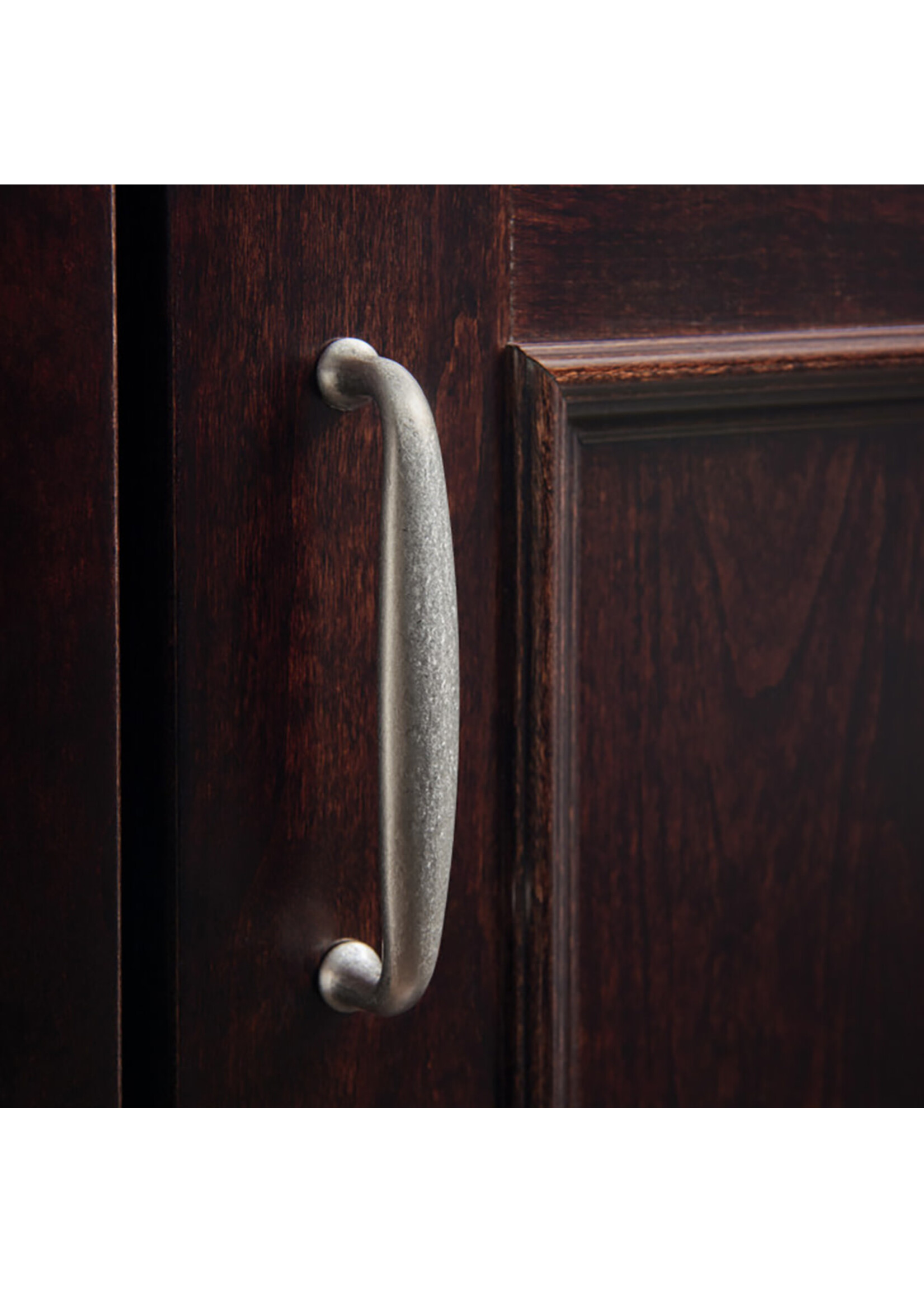 Top Knobs Charlotte Pull