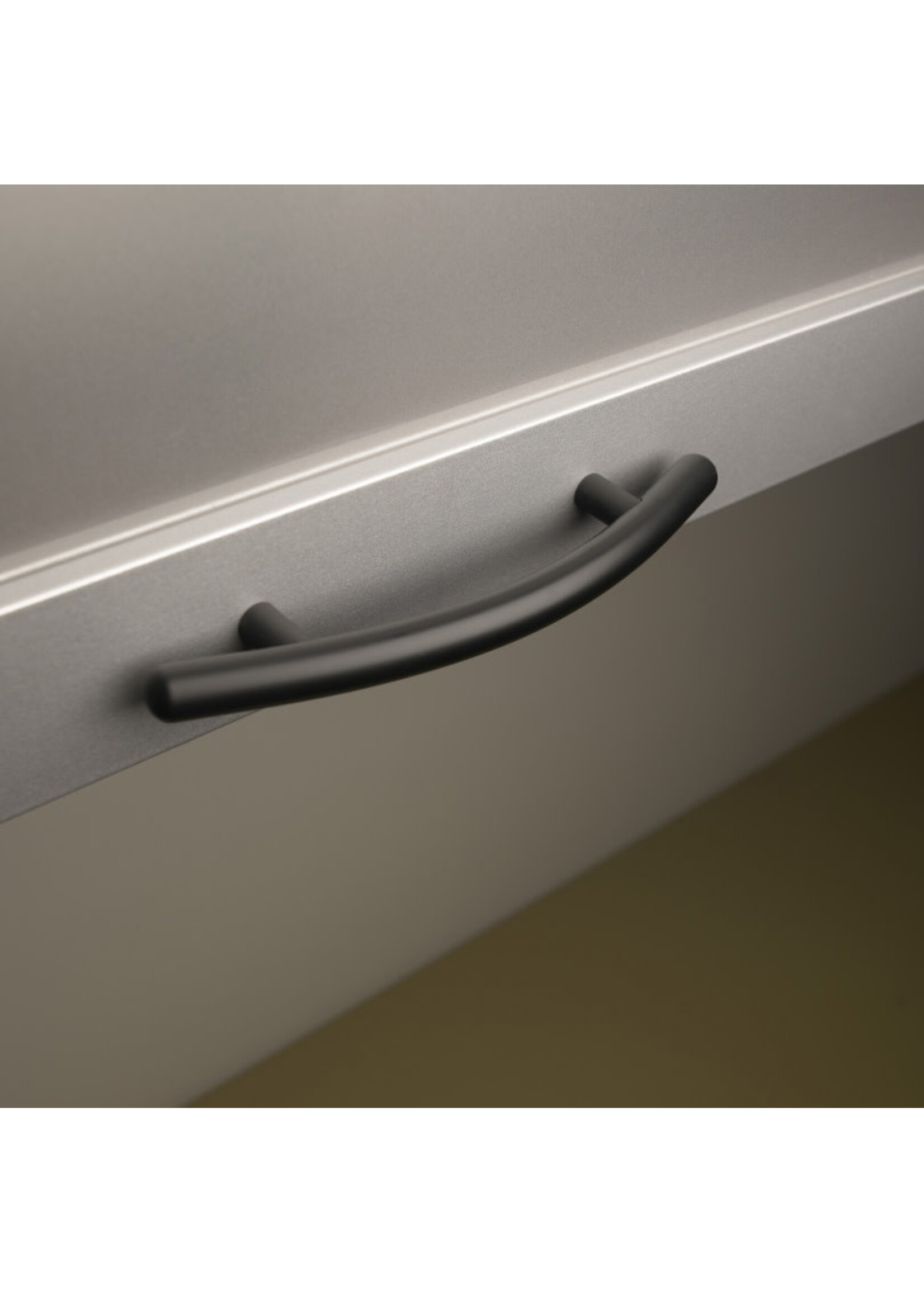 Top Knobs Curved Bar Pull