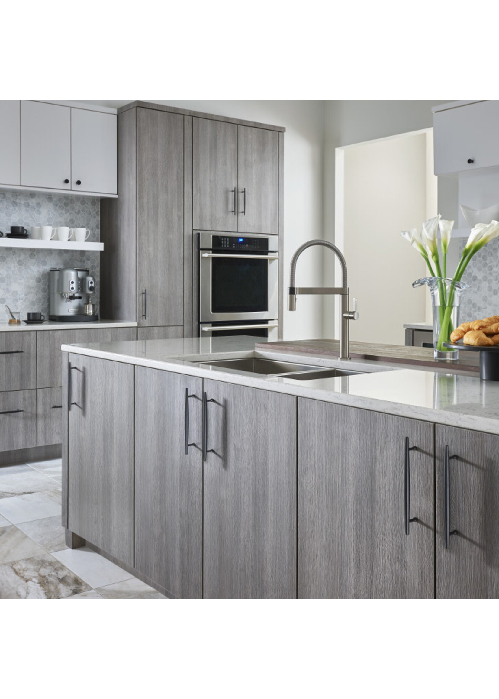 Top Knobs Allendale Pull