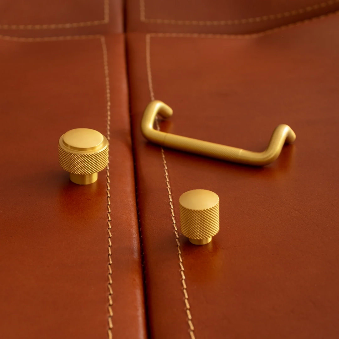 Belwith Keeler Verge Asymmetrical Pull