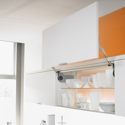 Blum AVENTOS HL Cabinet Lift Up Kit (17 3/4 in - 22 3/4 in 4.4 lb - 11.5 in)