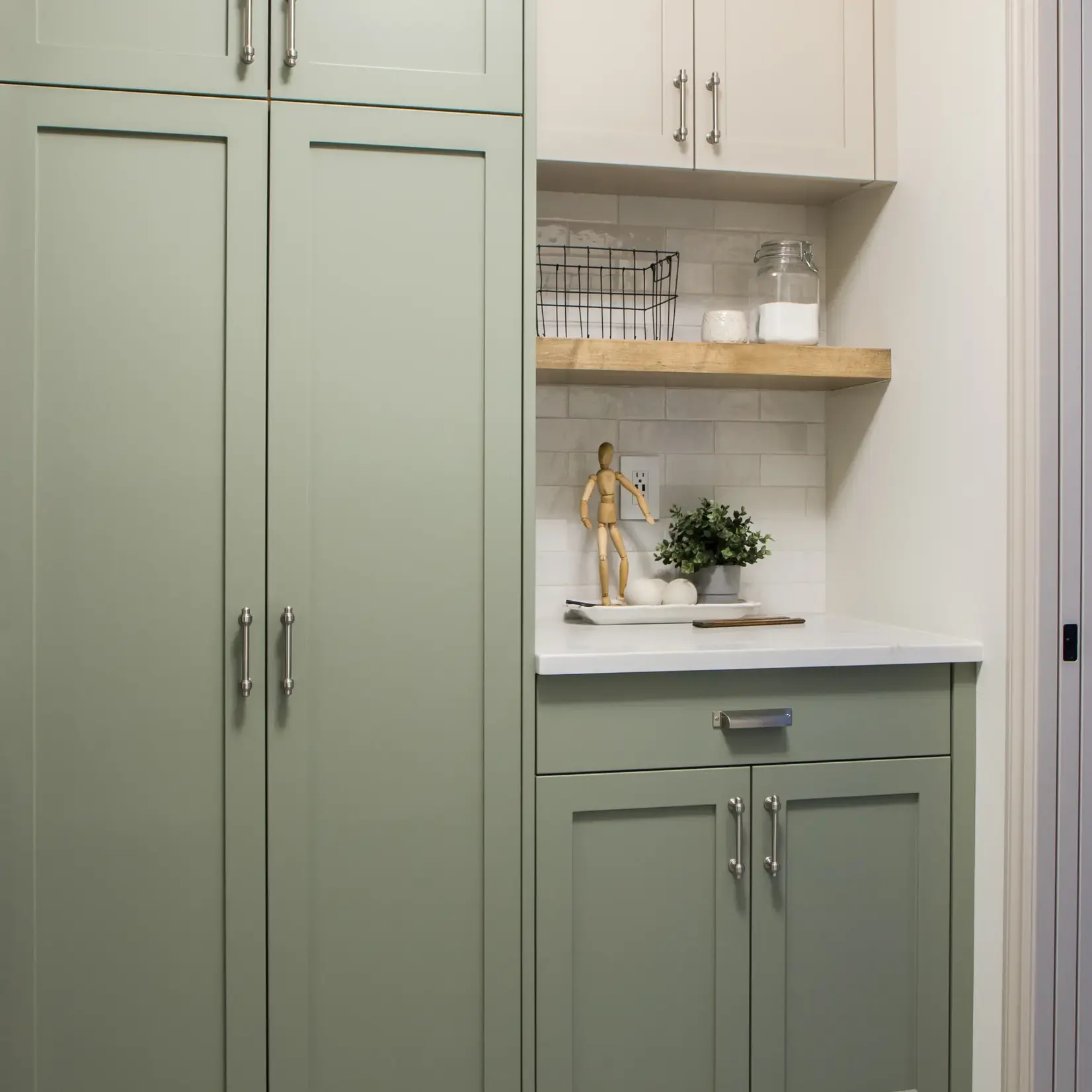 Top Knobs Channing Cup Pull