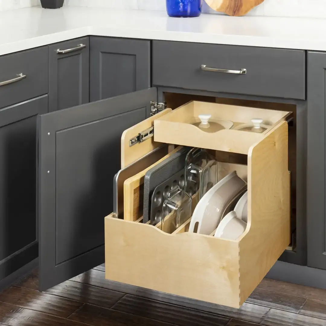 Cabinet pullout hardware with organized cookware