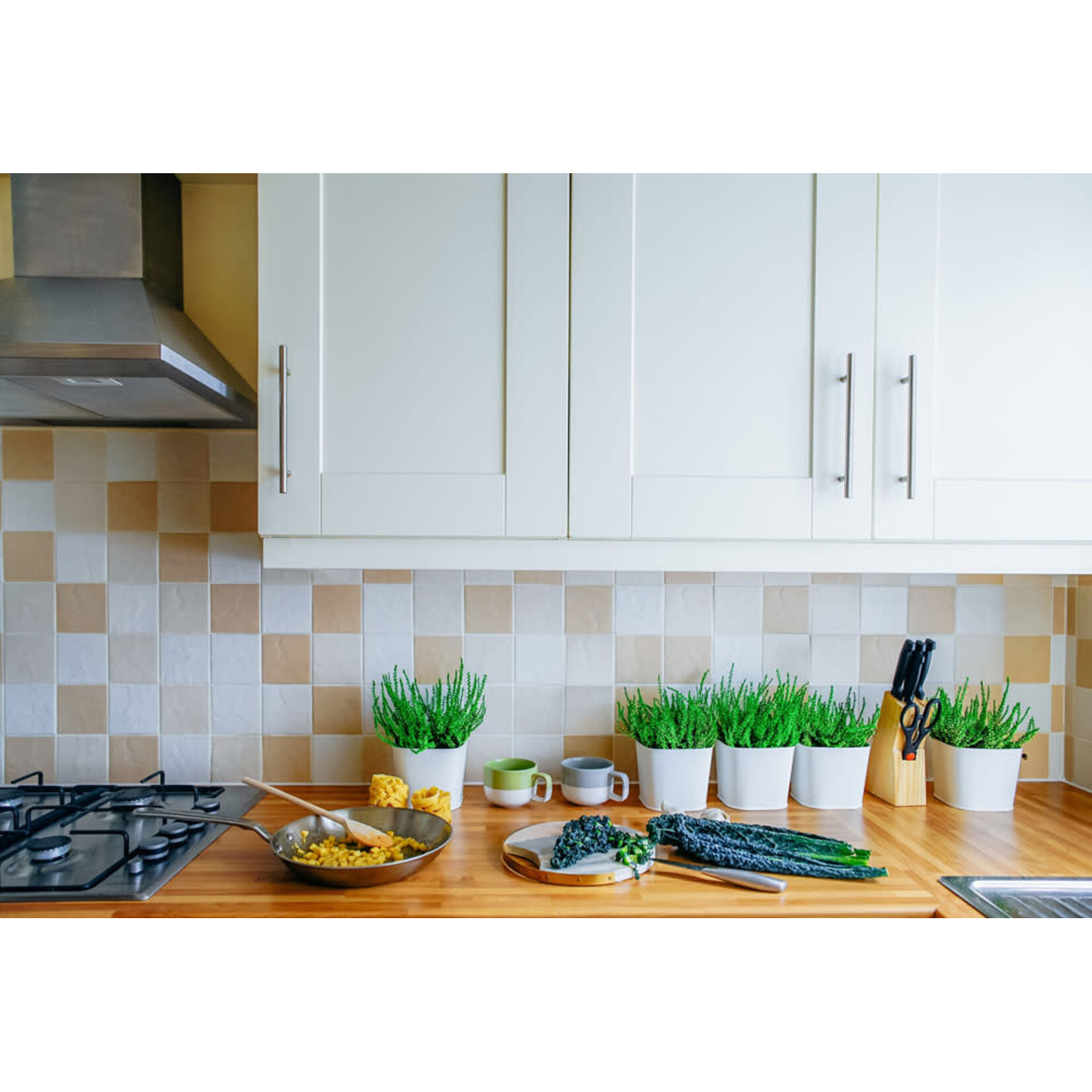 Marathon Hardware Bar Modern Pull Brushed Satin Nickel 256 mm