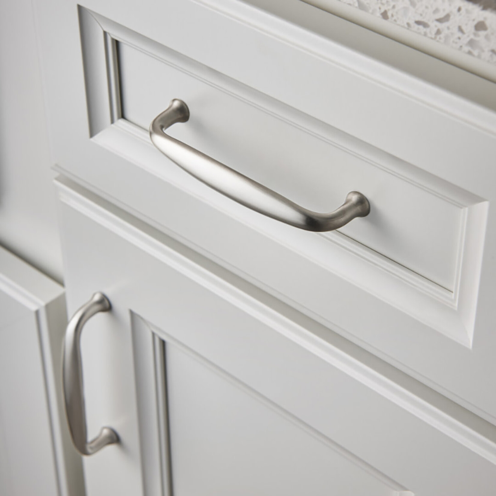 Top Knobs Charlotte Traditional Appliance Pull