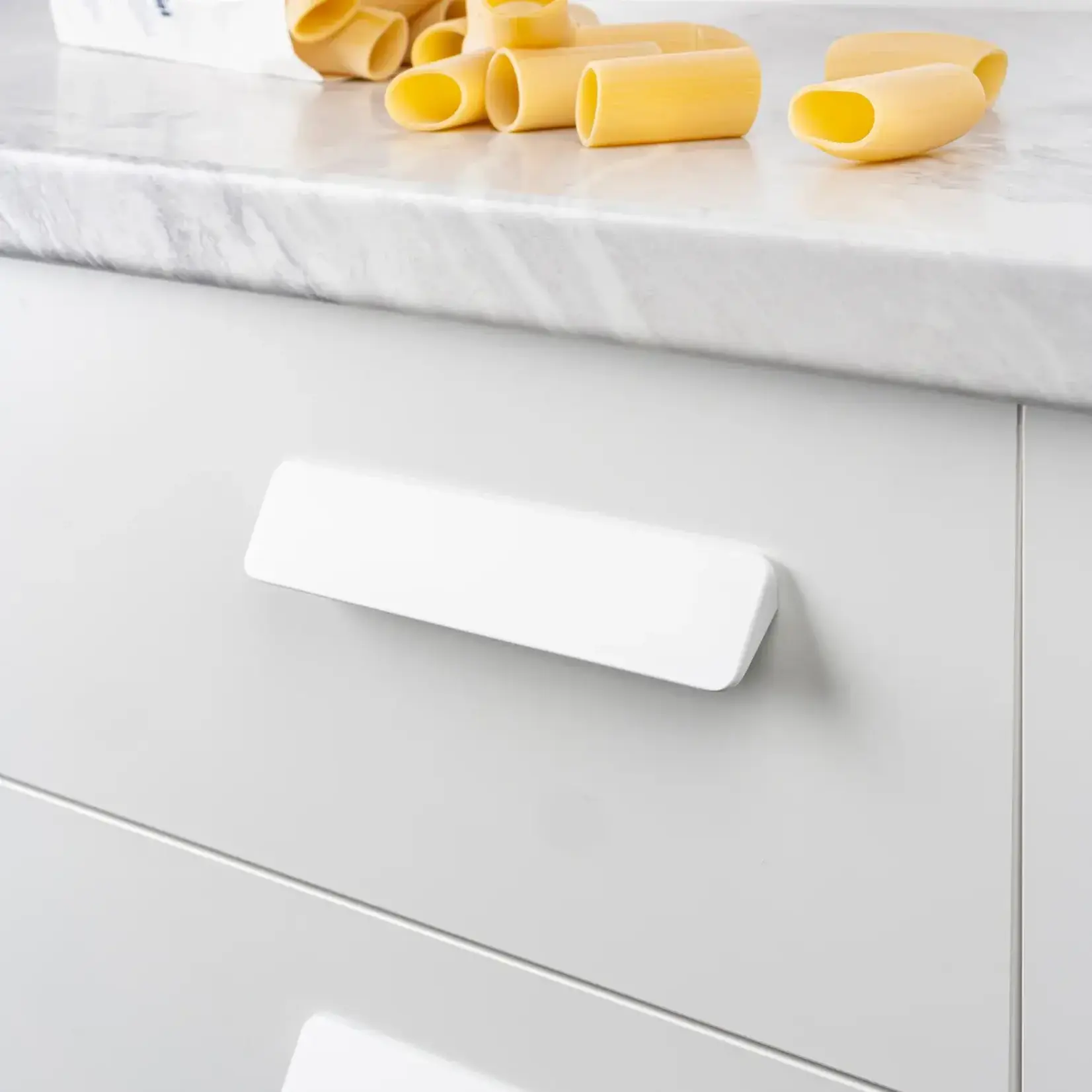 Marathon Hardware Switch Pull Brushed Nickel 160mm