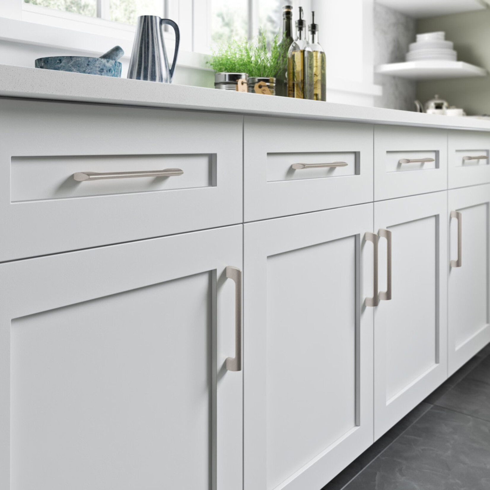 Top Knobs Holland Traditional Appliance Pull