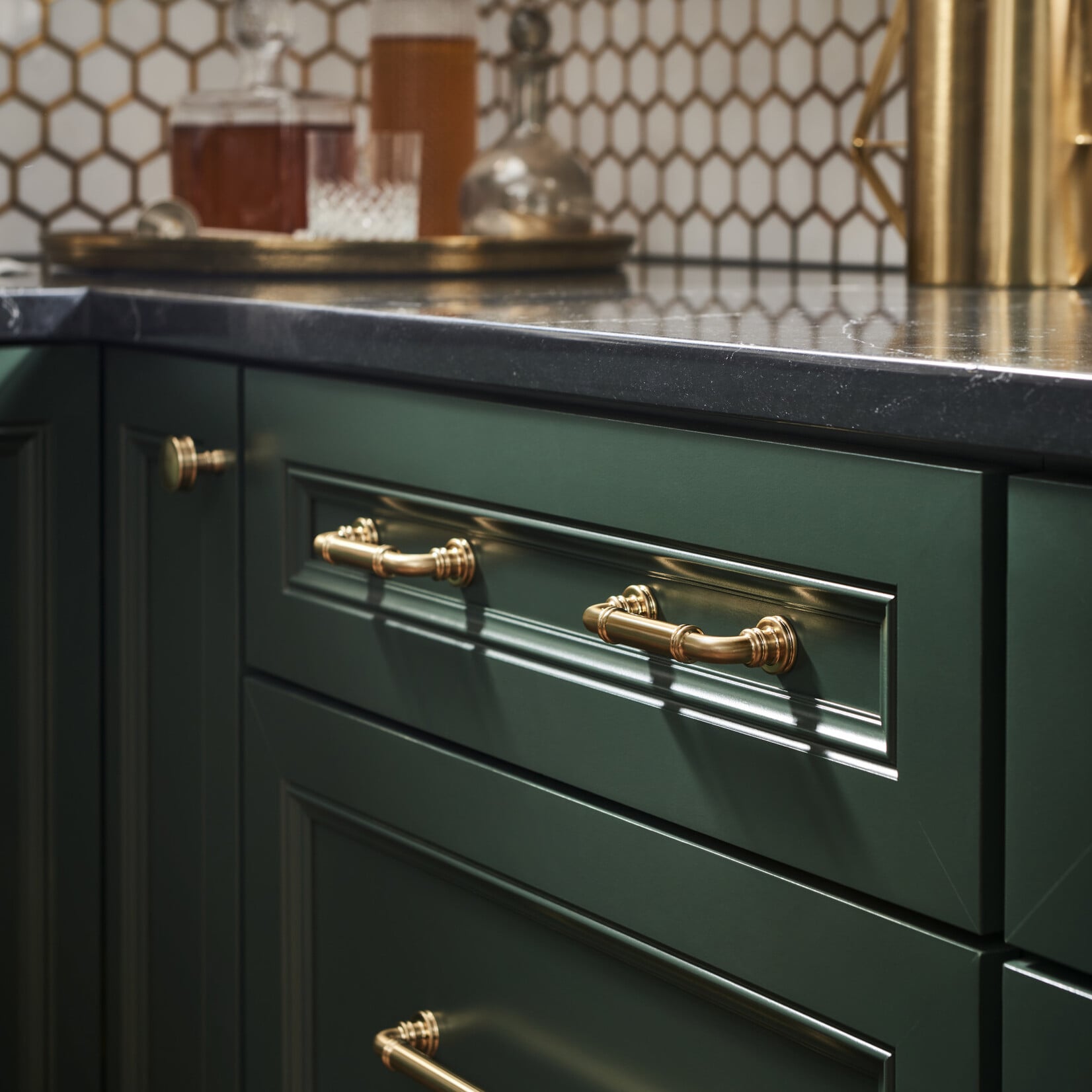 Top Knobs Cranford Pull