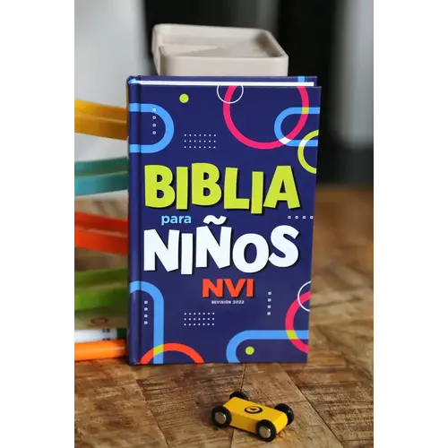 EDITORIAL VIDA Biblia para Niños NVI, Texto revisado 2022, Pasta Dura, Lavanda, Comfort Print