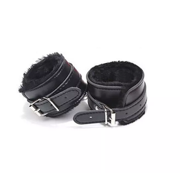 Peachy Novelties Adjustable Handcuffs - Black