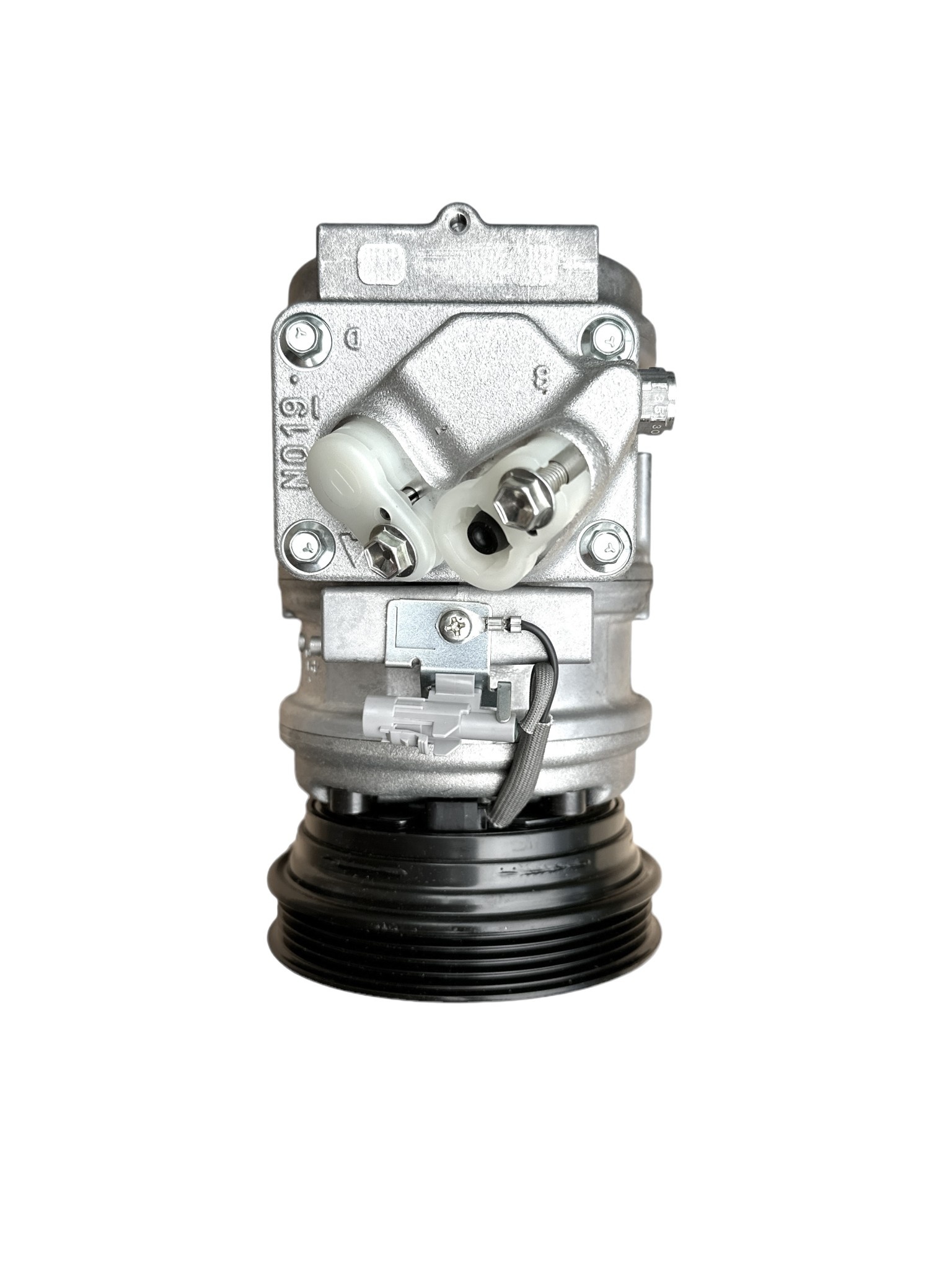 AC Compressor (R134a) - Denso 10PA17 Toyota Land Cruiser HDJ100 w/1HDFTE (& Rear AC) 4 groove pulley - 88320-60720 OEM