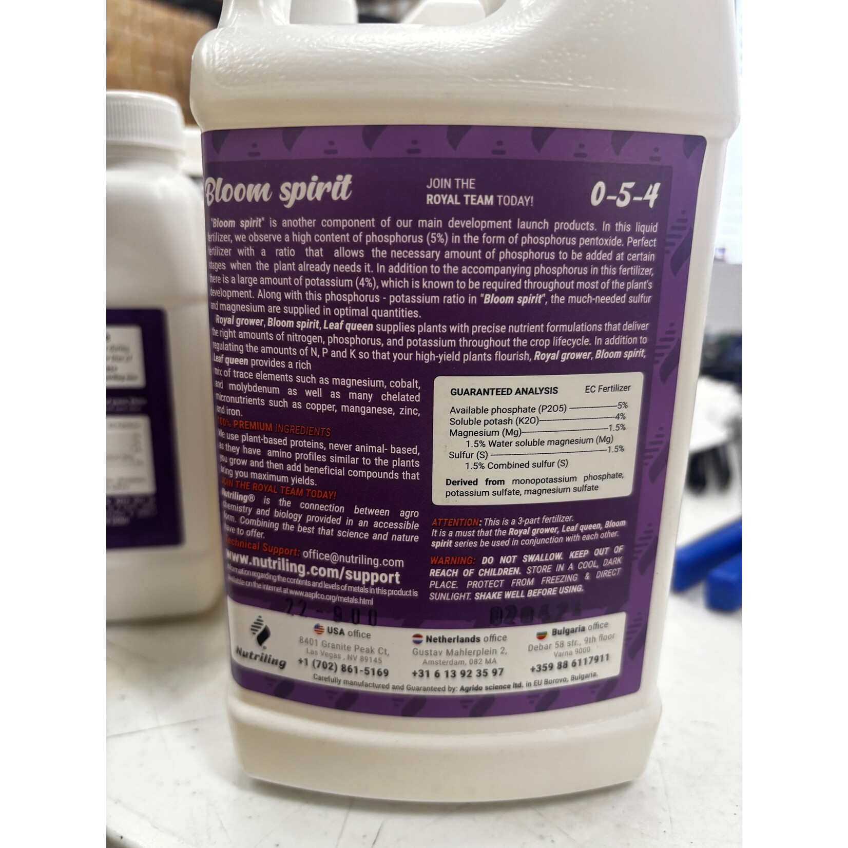 Nutriling Nutriling Bloom Spirit 0-5-4 Quart     Blooming Fertilizer for Flowers - Orchid, Rose, Hibiscus, Hydrangea, Bougainvillea or as Flower Bloom Fertilizer Indoor Outdoor Garden Liquid Plant Food
