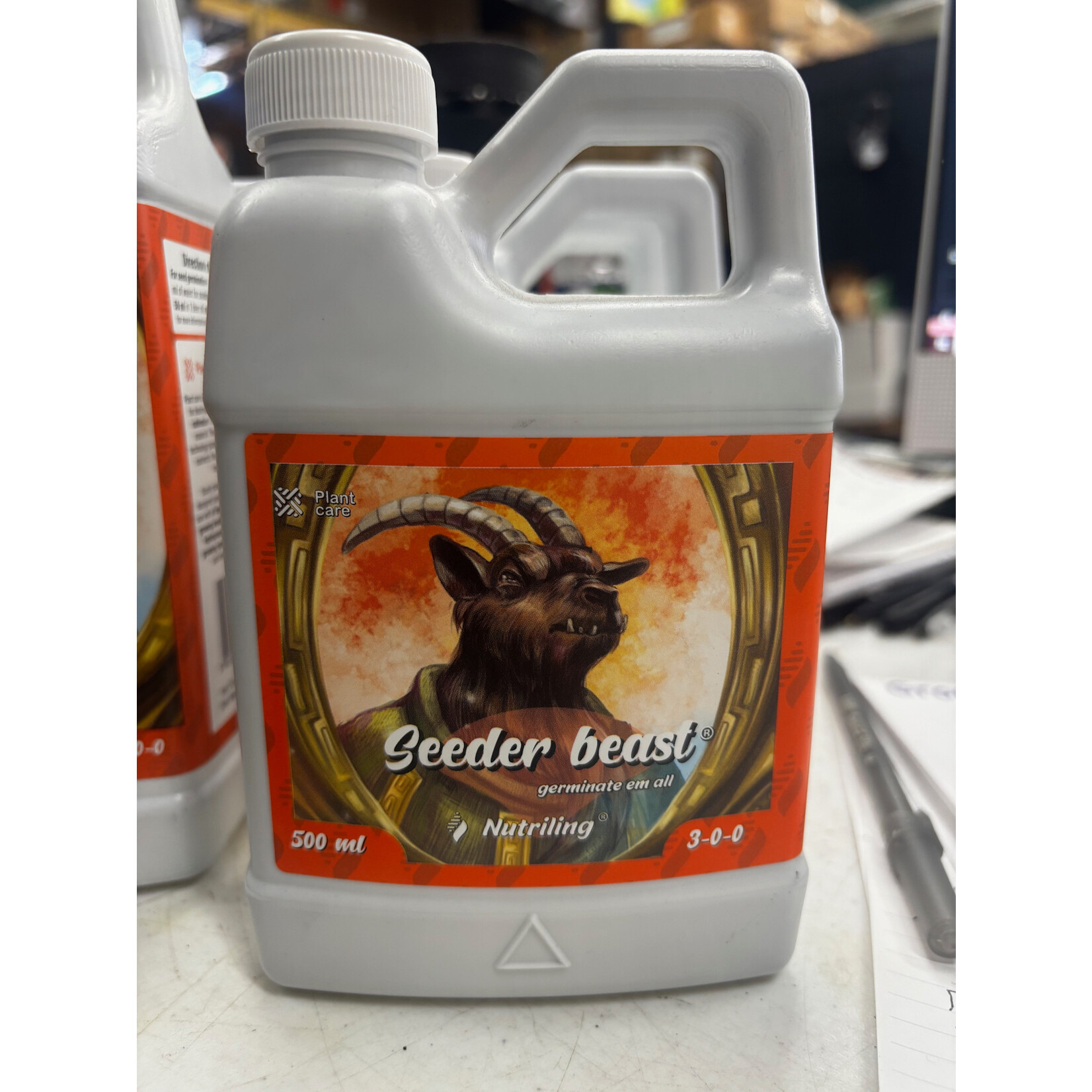 Nutriling Nutriling Seeder Beast  Pint   Root Stimulator for Plants and Seed Germination 3-0-0 Seeder Beast for House Plant and Root Stimulator for Plant Cuttings