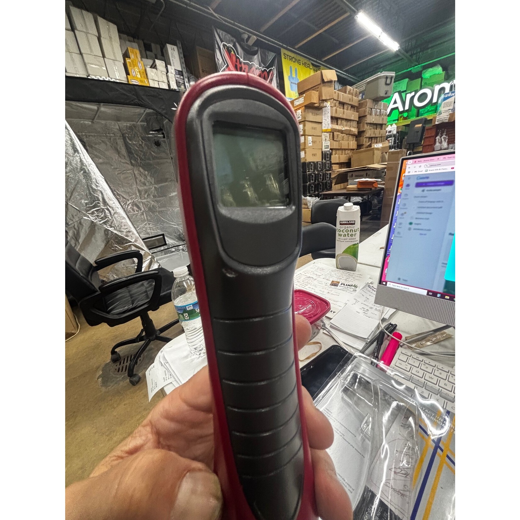 Sanpo LCD Non Contact IR Infrared Digital Thermometer -25c - - 400c     ST350