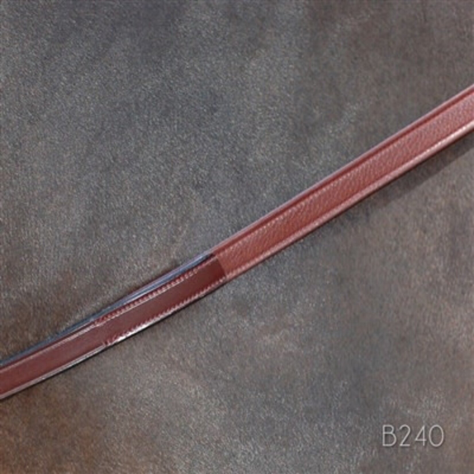 Dy'on NE05I Dy'on Dressage Flat Leather Reins 5/8” leather w/ stainless steel buckle