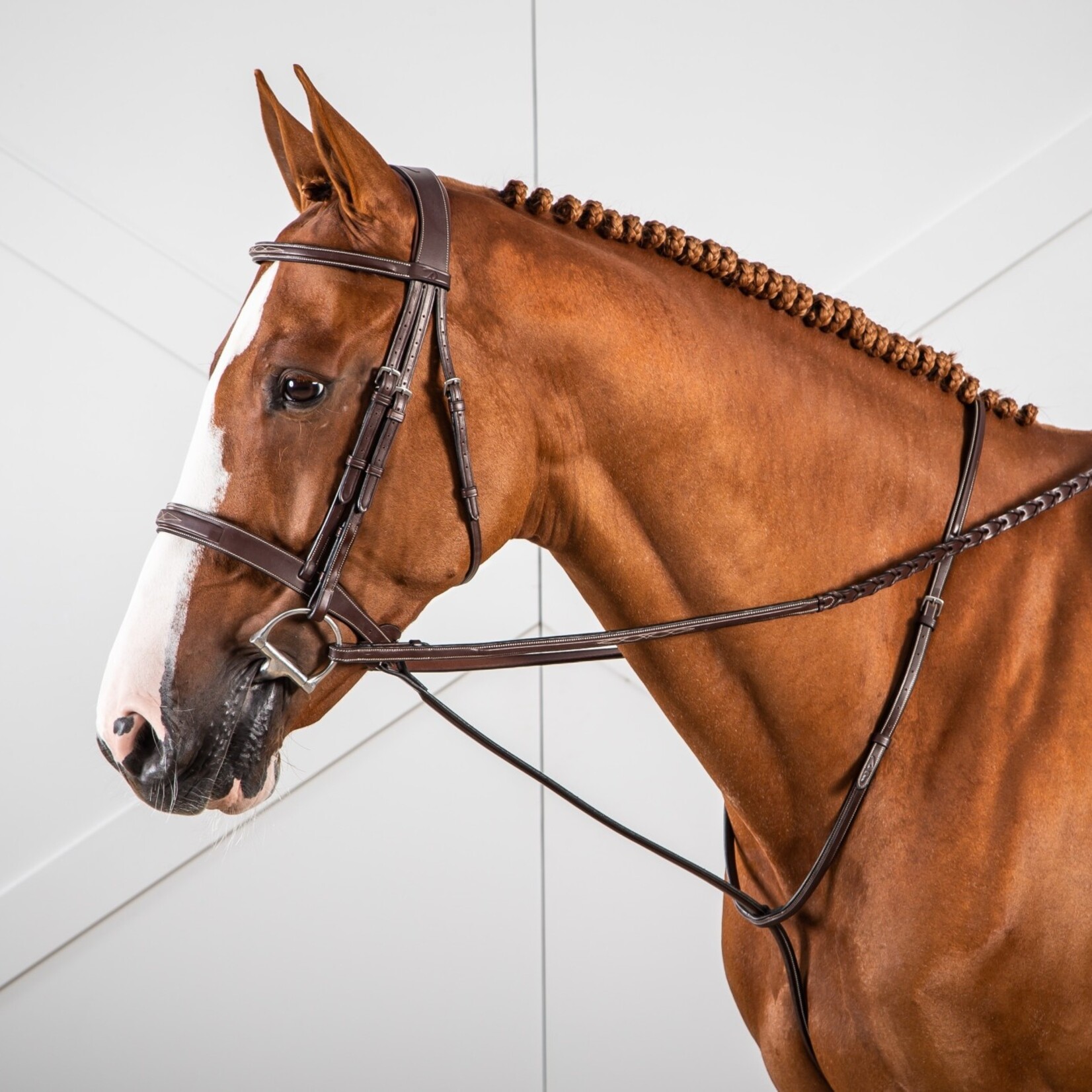 Dy'on US05R Dy’on 5/8” Hunter Laced Reins, Fancy Stitched, Cream Stitching, Nickel Hardware