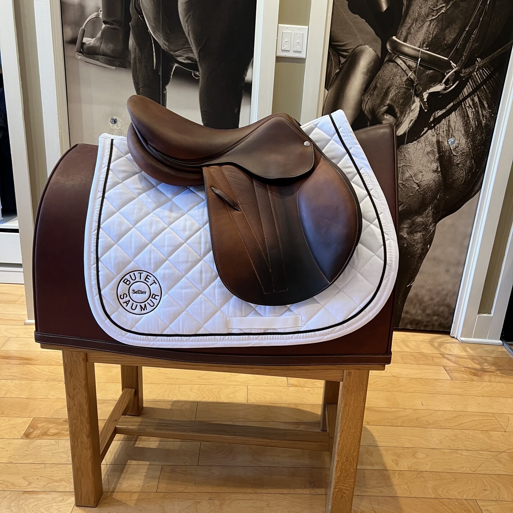 Butet Butet Integrated Premium L-Seat Jumping Saddle