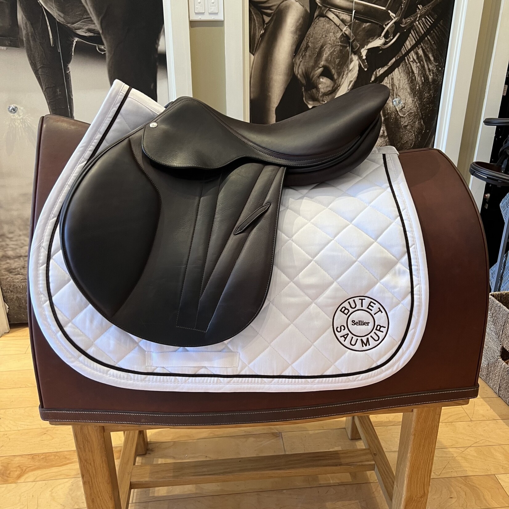 Butet Butet Integrated Premium L-Seat Jumping Saddle