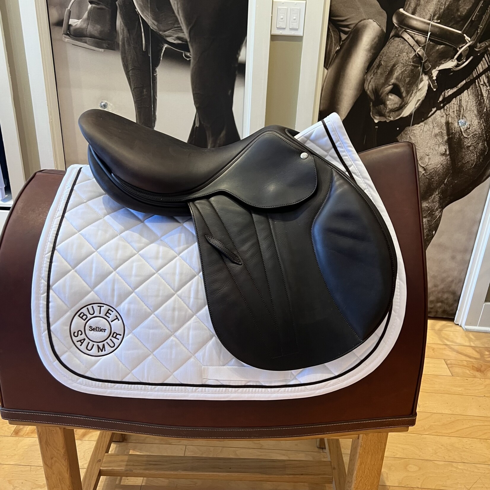 Butet Butet Integrated Premium L-Seat Jumping Saddle