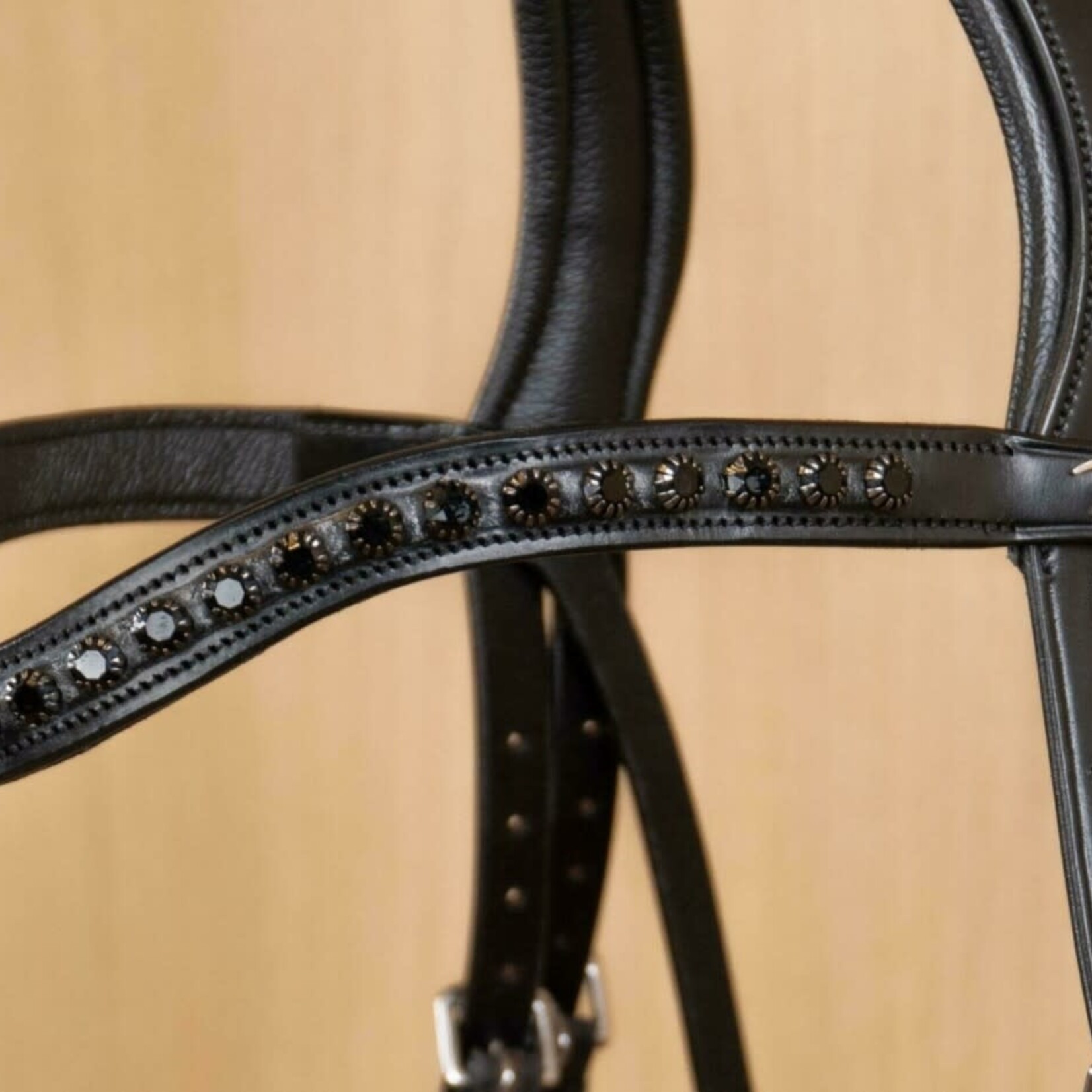 Dy'on NE02N Dy'on V Shape Black Swarovski Browband