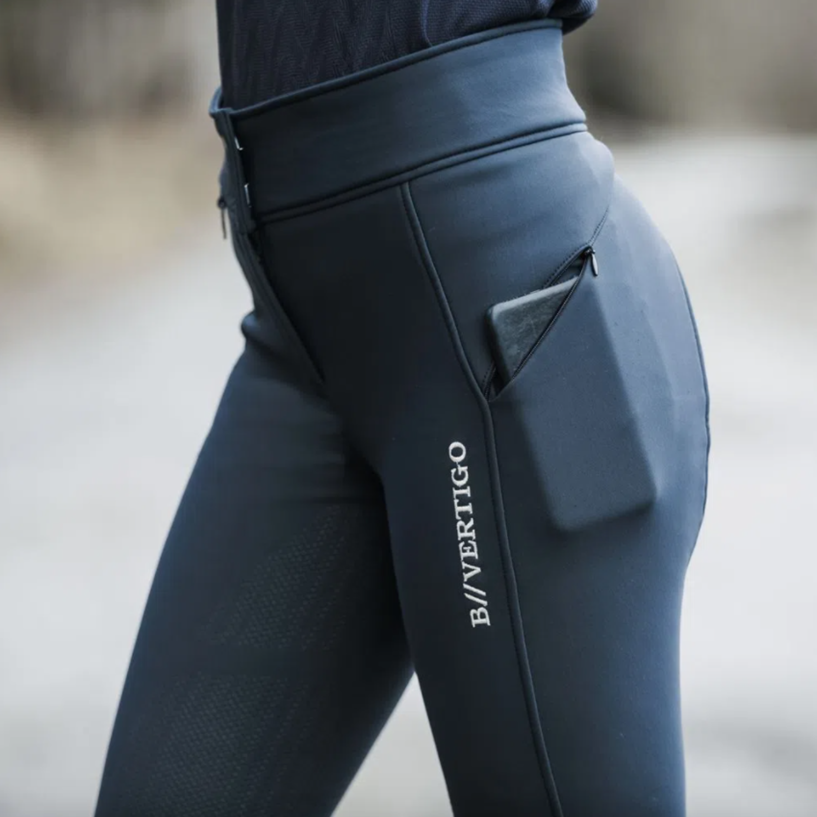 B-Vertigo B Vertigo Justine Thermo Silicone Full Seat Breech