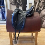 Devoucoux #17S17015468 Consigned Dressage Devoucoux Makila Lab, 18” 3A Monoflap, includes cover