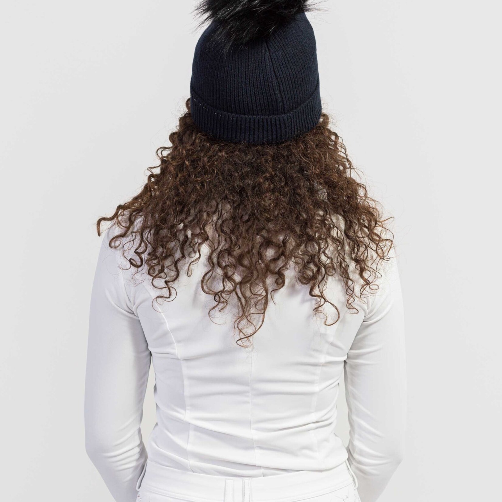 Samshield Samshield Mira Script Women's Beanie w/ Faux Fur Pom Pom & Polar Fleece Lining