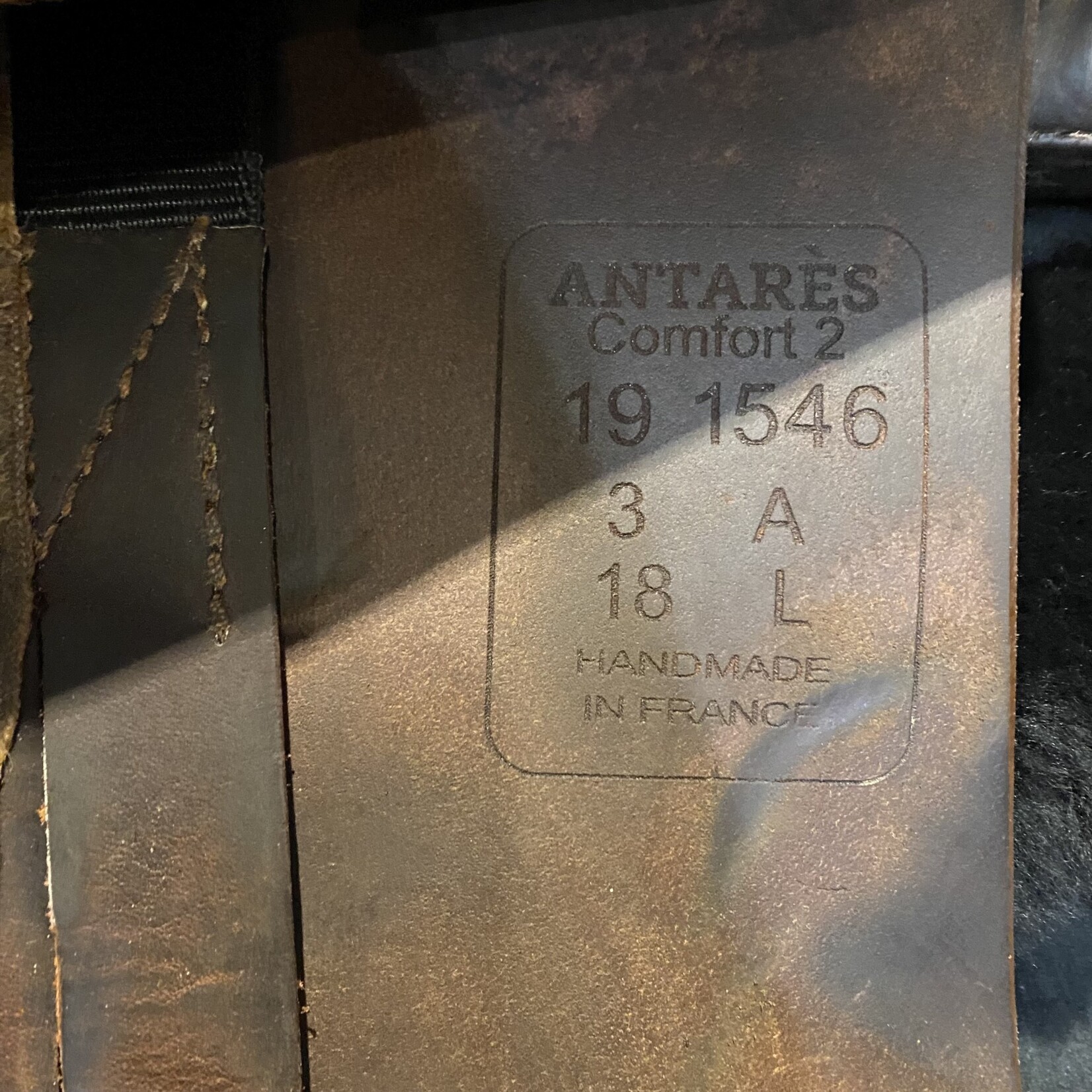 #19 1546 Consigned Antares, 18L seat (deep)  Comfort 2 Jumping Saddle, 3 A flap, full buffalo, shoulder freedom panels, cover included