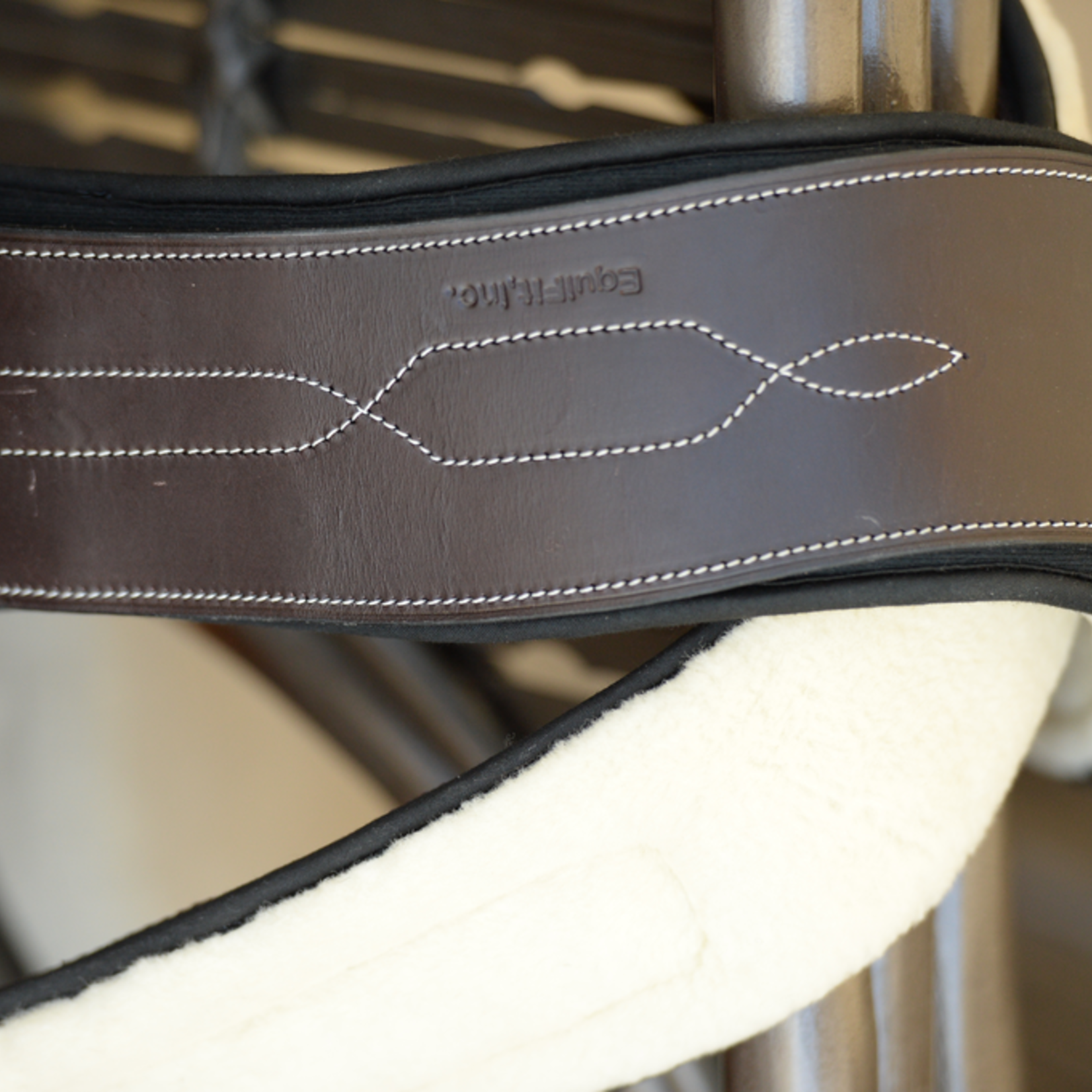 Equifit Equifit Anatomical Hunter Girth with SheepsWool Liner