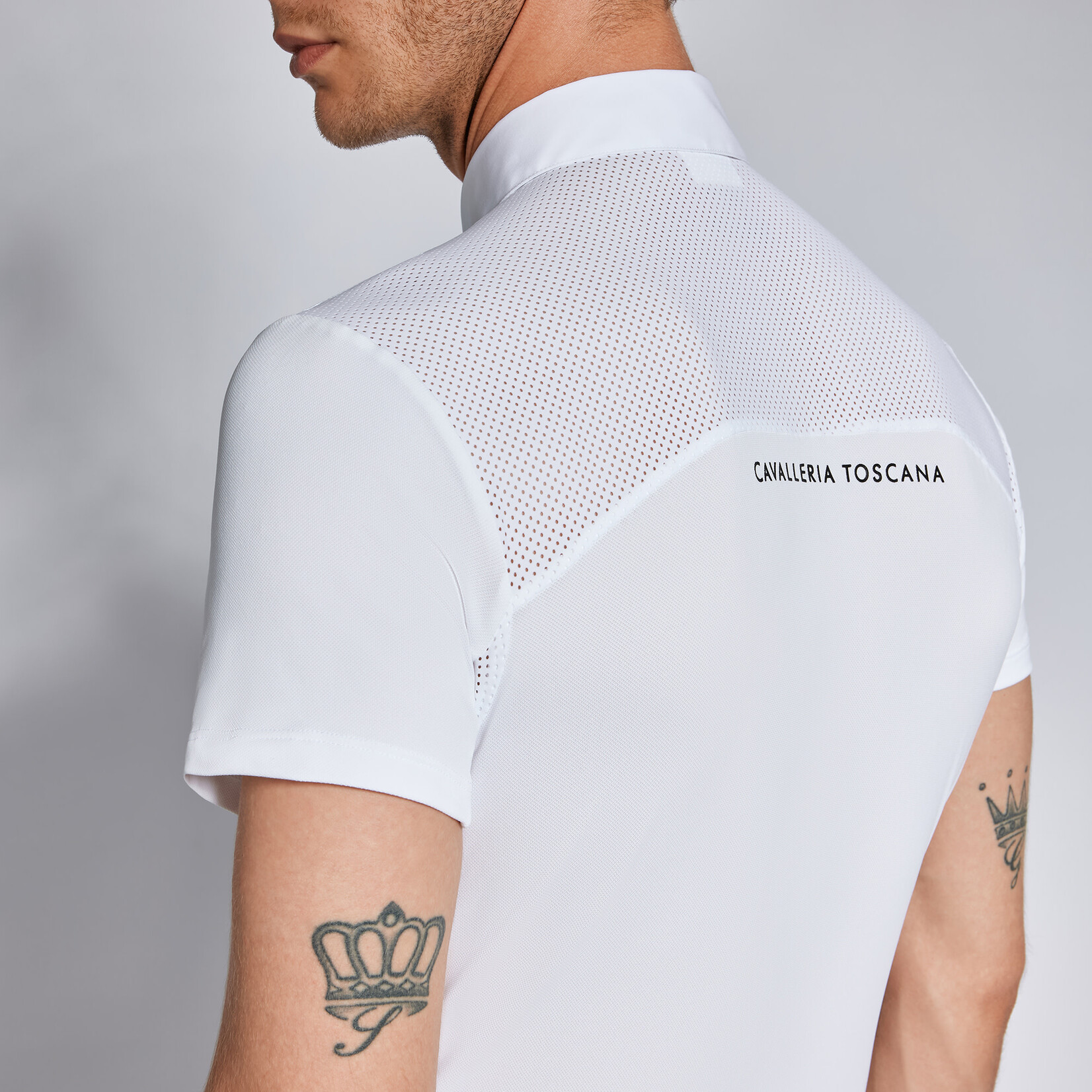 Cavalleria Toscana POU388 Cavalleria Toscana Men’s Tech Piquet Short Sleeve Button Competition Polo