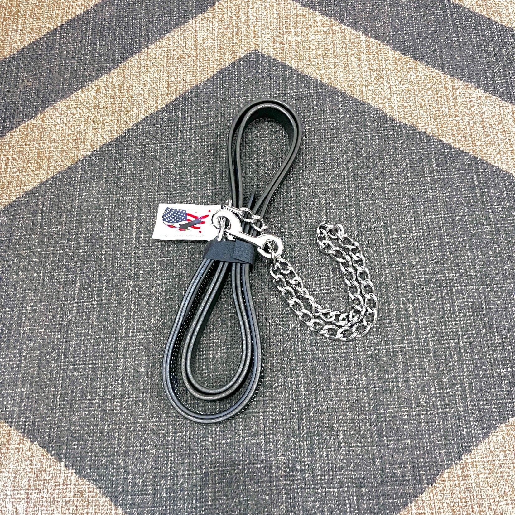 The Engraver #8067 The Green Hill Collection Triple Stitched Leather Lead with Nickel Hardware
