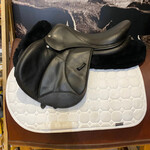 Voltaire #3268 19 Consigned Voltaire Stuggart Jumping Saddle, Full Buffalo Leather 17.5”, 1A flap, FIN Panels, comes with Voltaire Cover