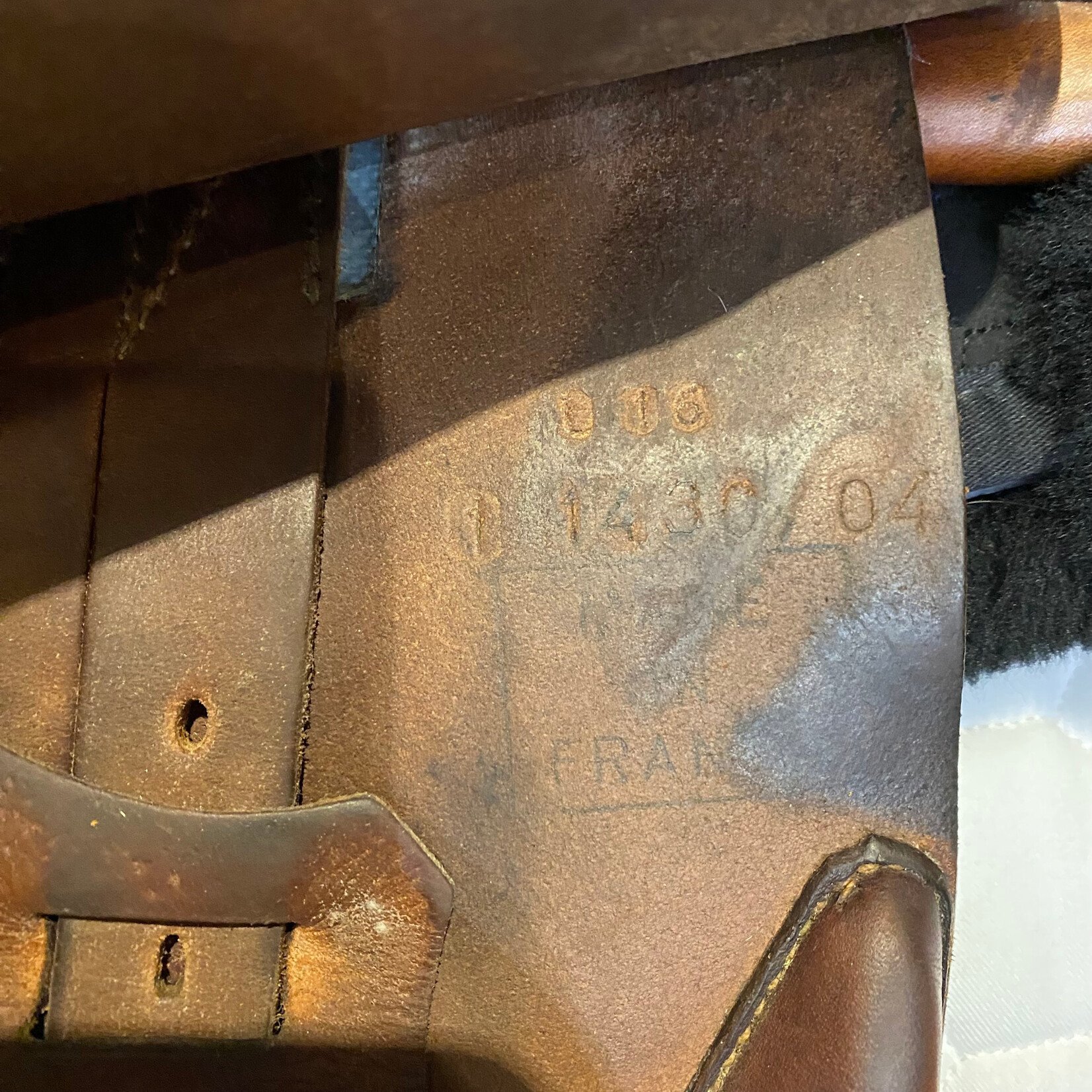 Butet #1430 04 Consigned Butet Jumping Saddle Grained, 16” L (Semi-Flat) seat, 1 flap, STD Tree,  Gold, Included 50" Butet leathers & stirrups (value of $ 400) & includes Butet cover